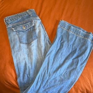 Flare/ Wide leg jeans